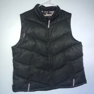 Old Navy Puffer Vest